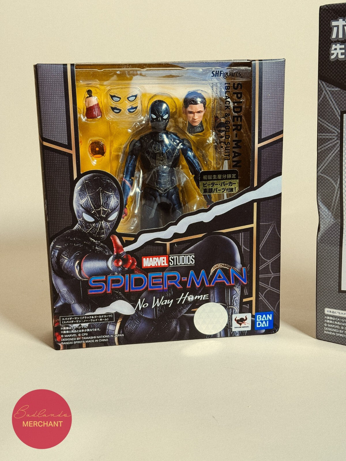 S.H.Figuarts Spider-Man No Way Home Black & Gold Suit Portal Magic Circle Stand