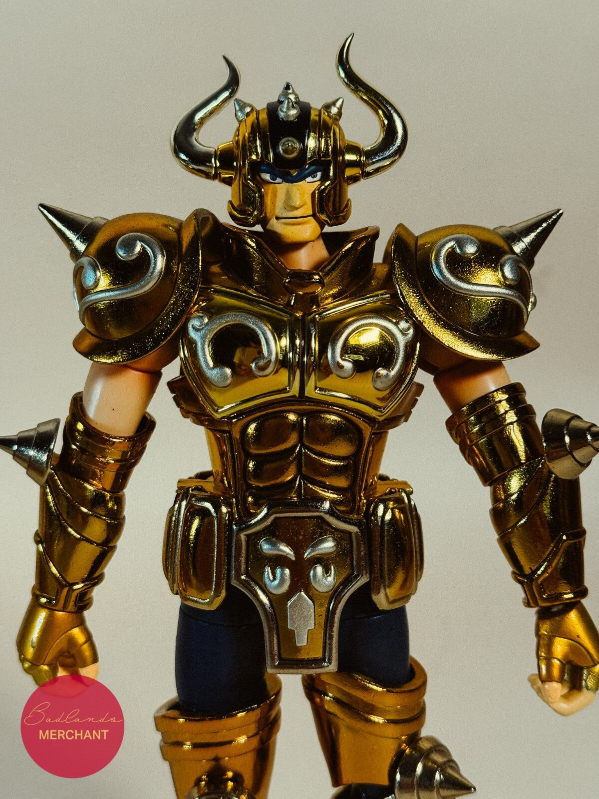 Saint Seiya Myth Gold Cloth Taurus Aldebaran Figure Bandai