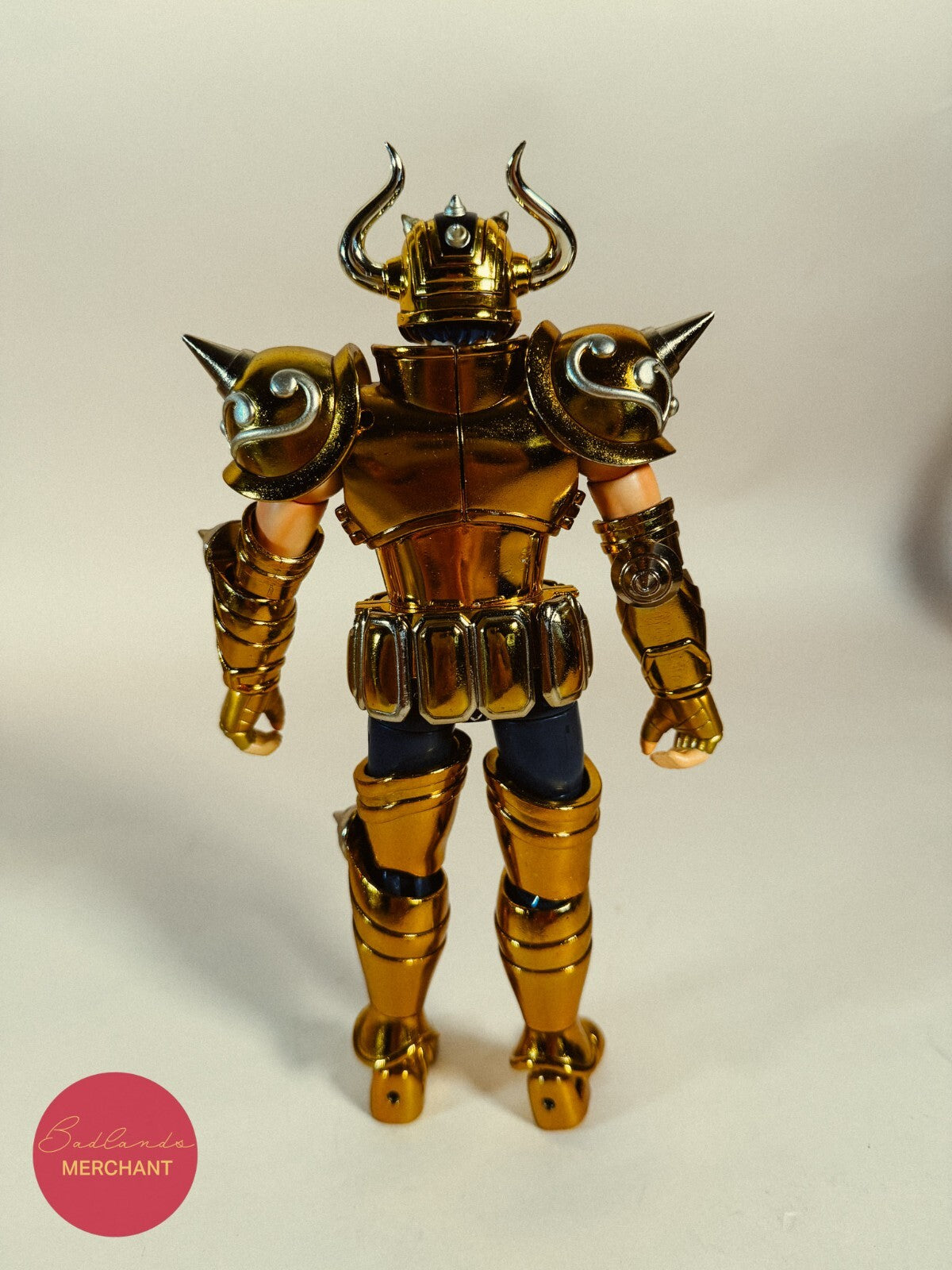Saint Seiya Myth Gold Cloth Taurus Aldebaran Figure Bandai