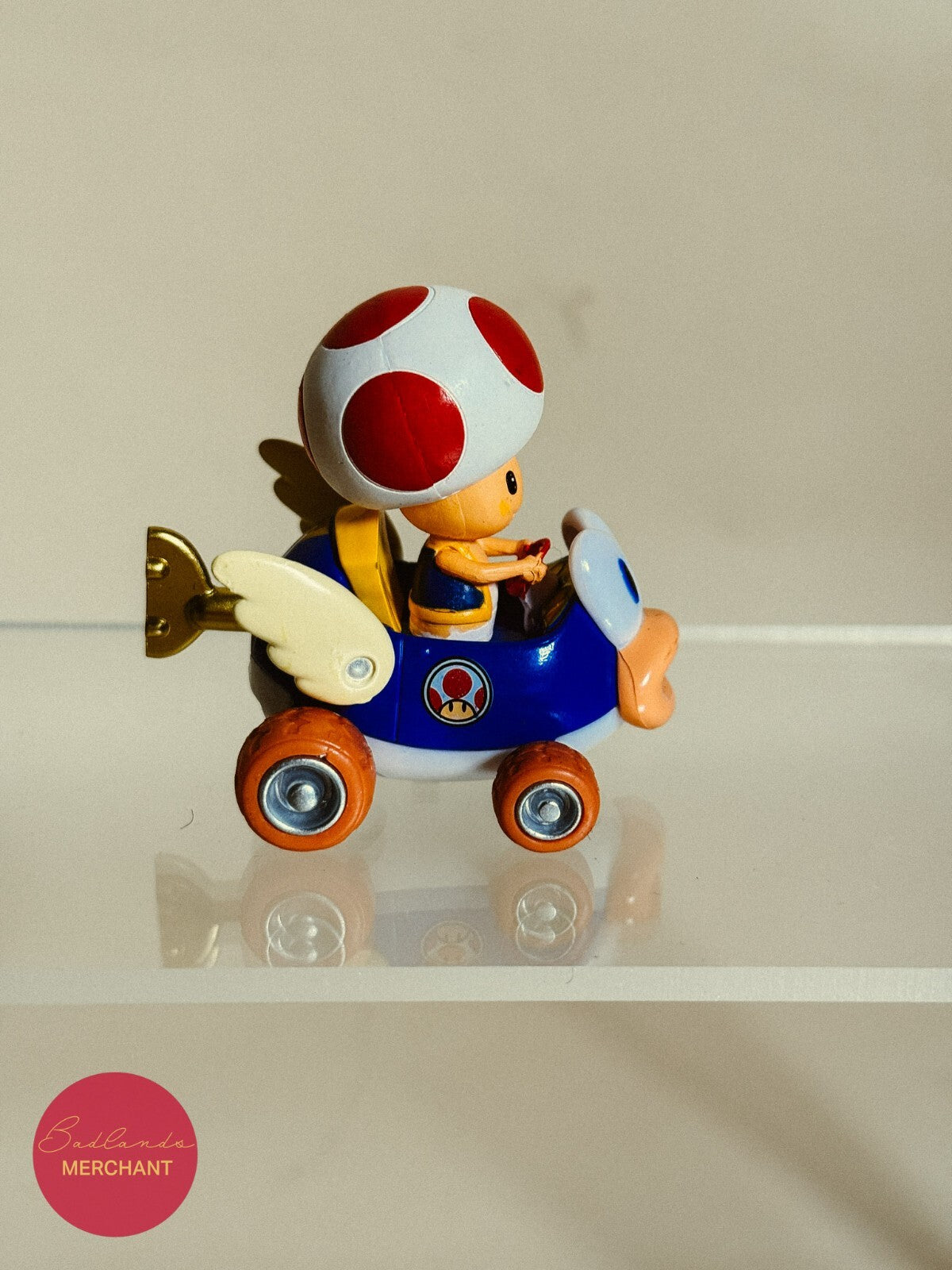Nintendo Mario Kart Toad Pull Back Car Mini Figure