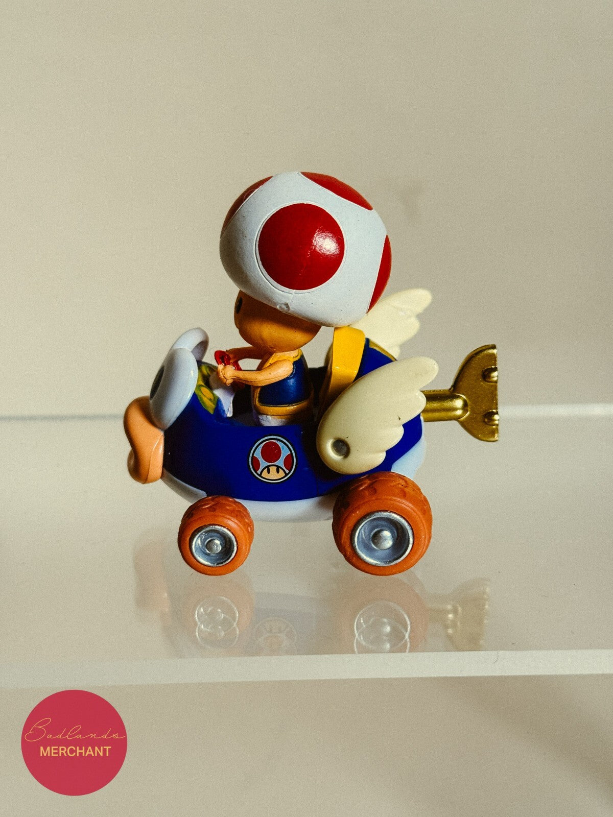 Nintendo Mario Kart Toad Pull Back Car Mini Figure