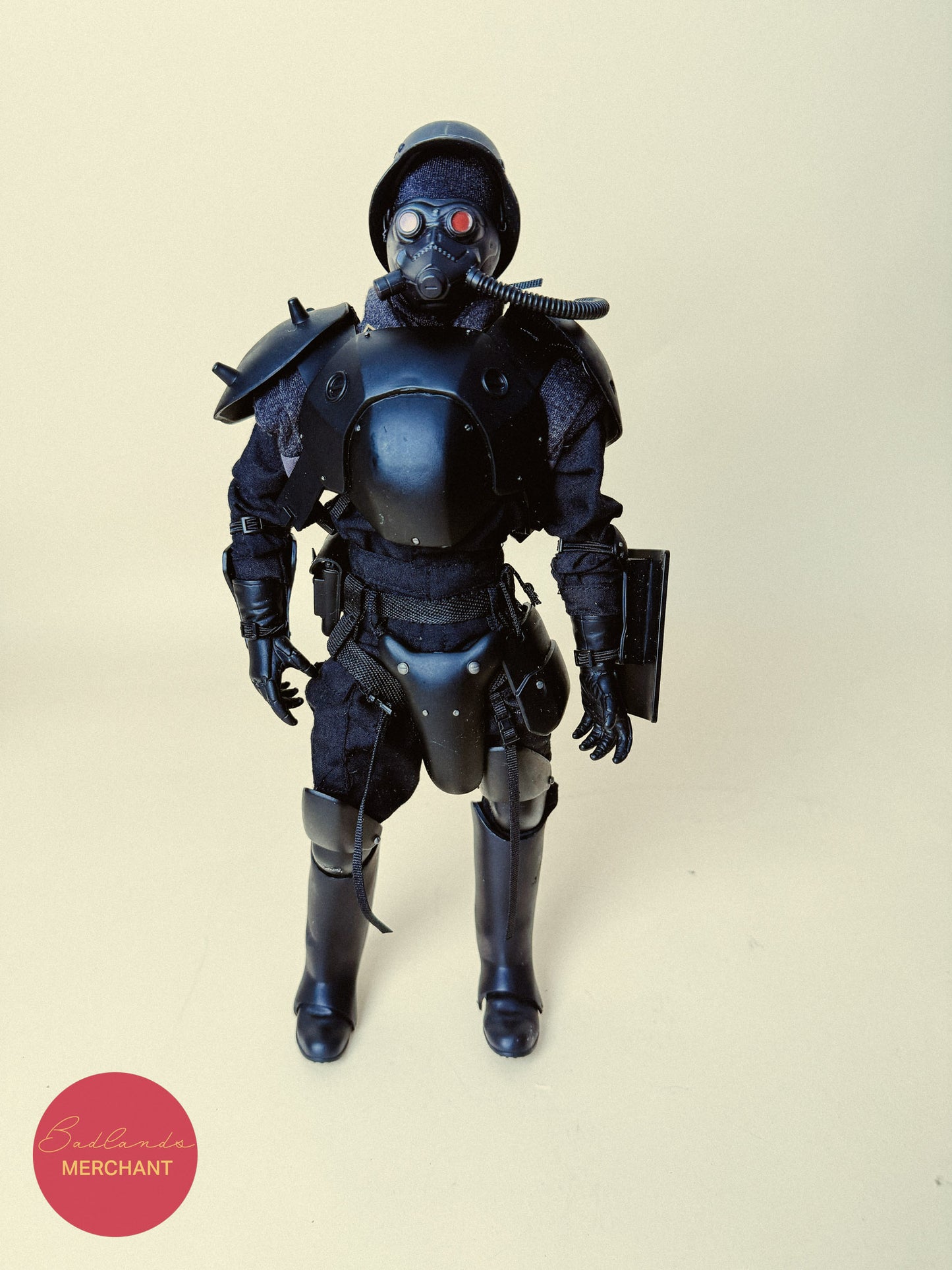 Stray Dog Kerberos Panzer Cops 1/6 Figure Dragon Models