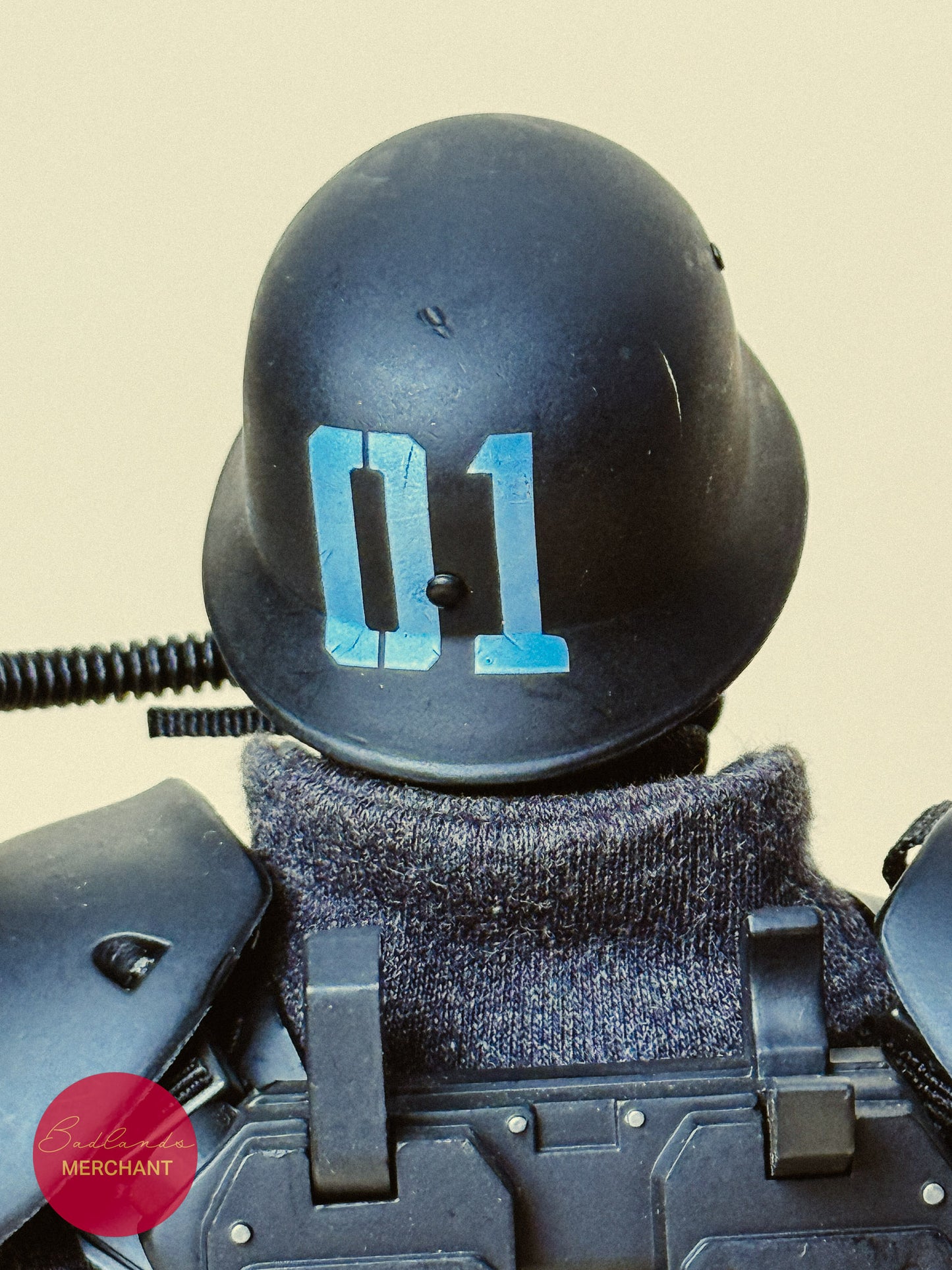Stray Dog Kerberos Panzer Cops 1/6 Figure Dragon Models