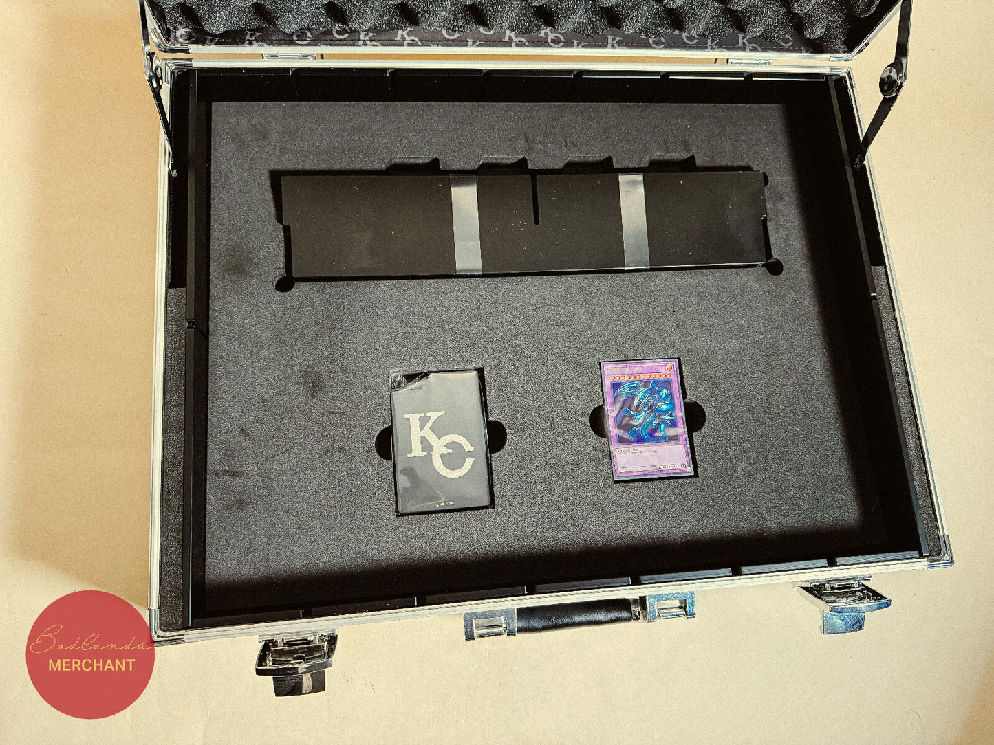 Yu-Gi-Oh! OCG 25th Anniversary Ultimate Kaiba Set Briefcase Japanese
