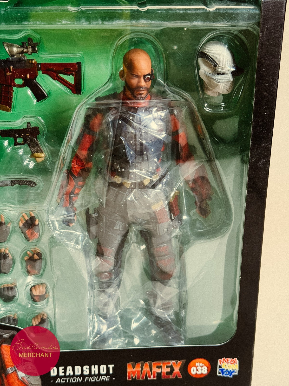 Medicom Toy Mafex Deadshot No. 038 Suicide Squad