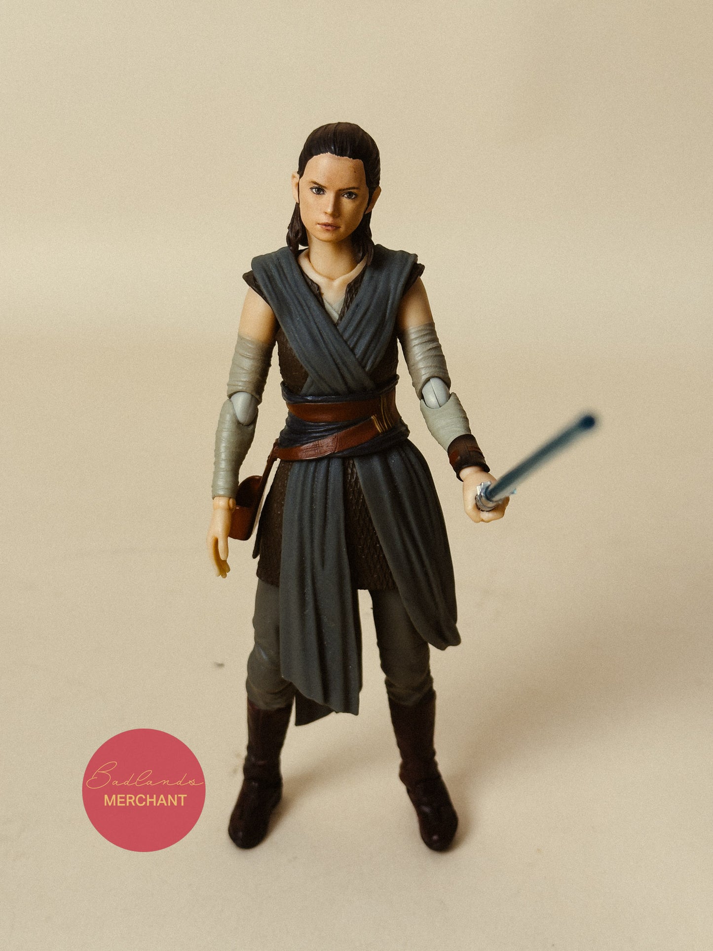 S.H. Figuarts Star Wars Rey The Last Jedi Action Figure