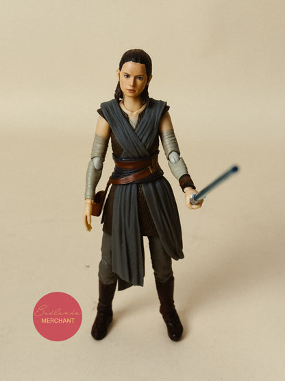 S.H. Figuarts Star Wars Rey The Last Jedi Action Figure