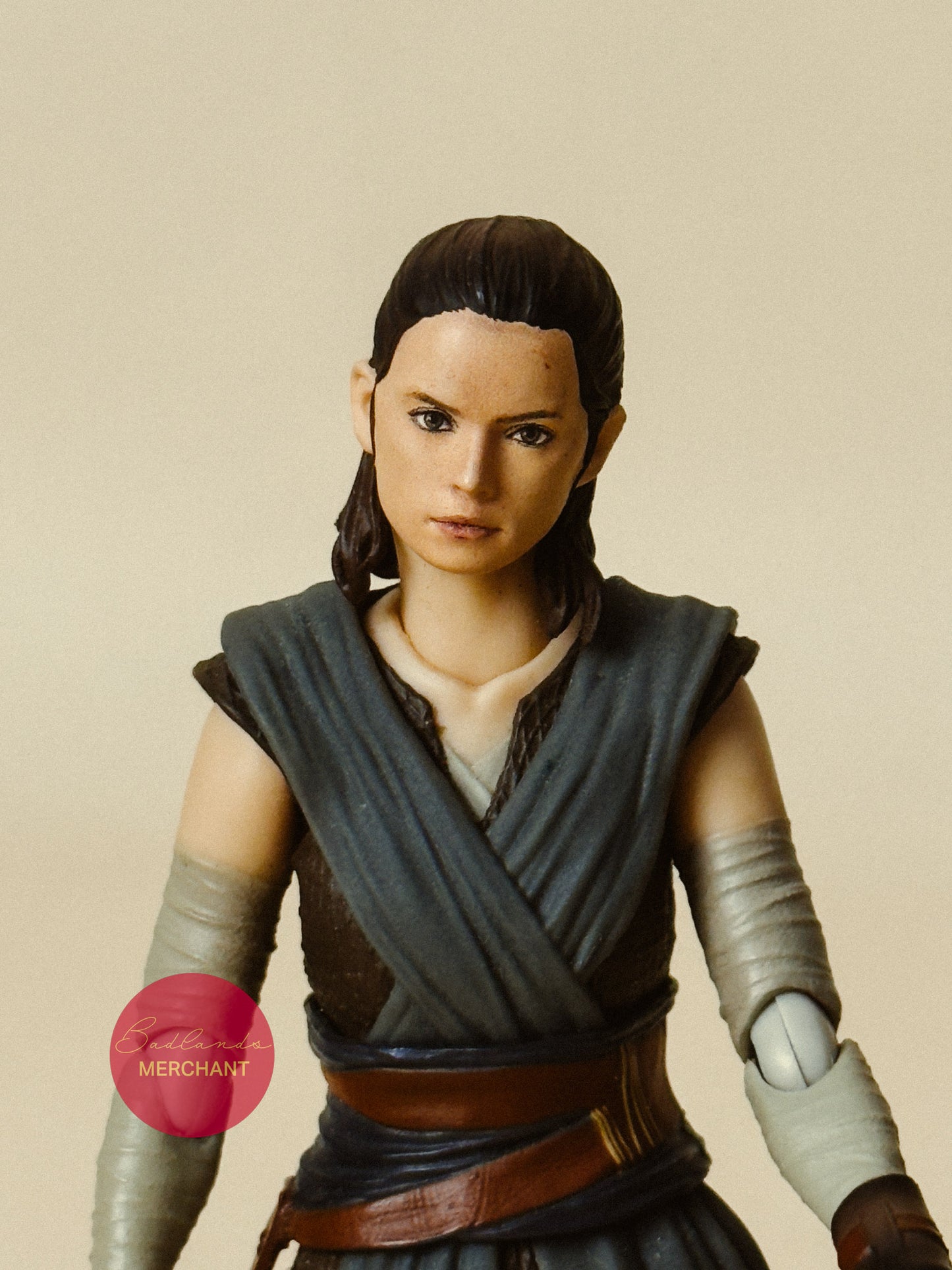 S.H. Figuarts Star Wars Rey The Last Jedi Action Figure