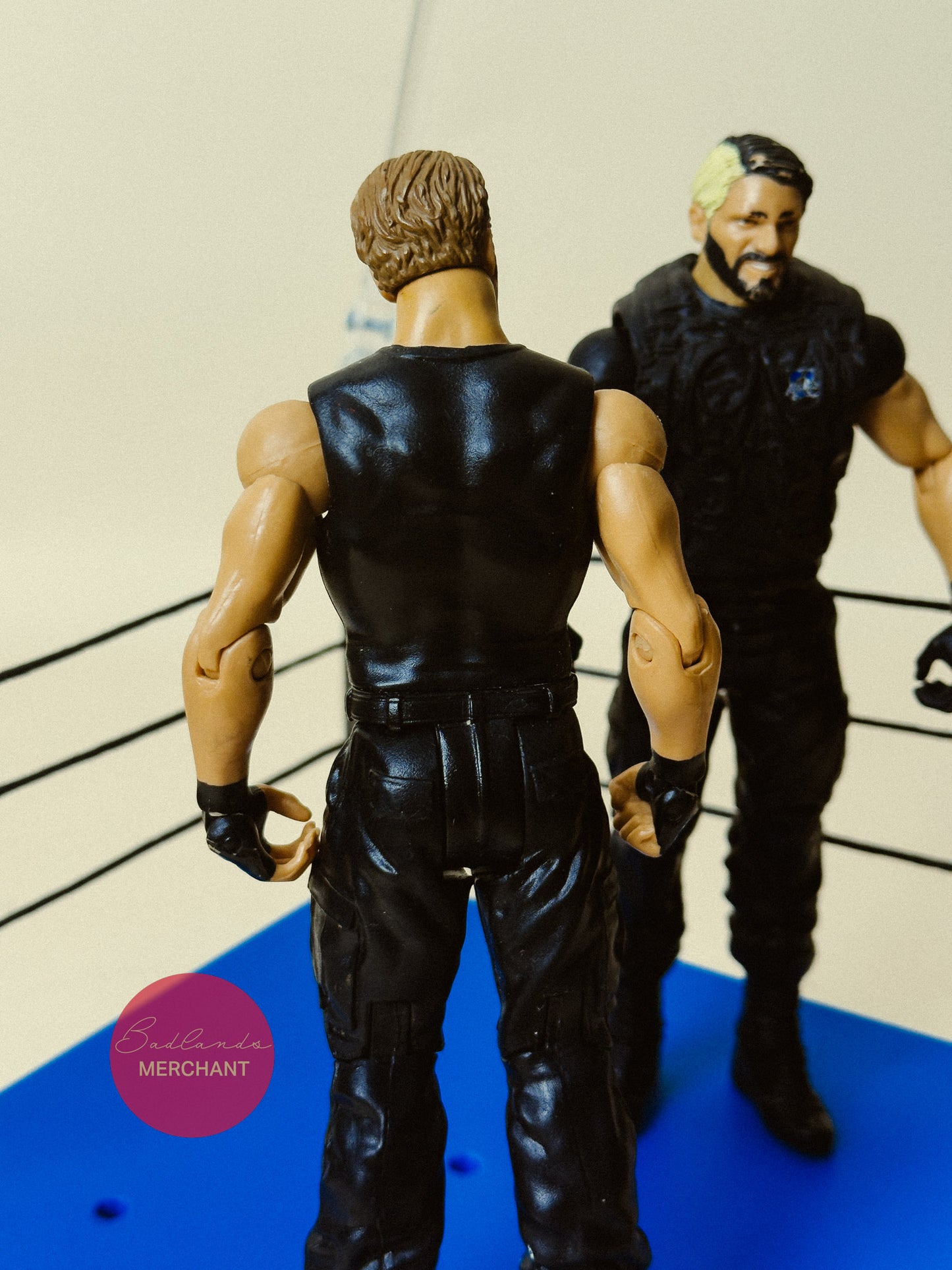 WWE Mattel The Shield Basic 3-Pack Roman Reigns, Dean Ambrose Seth Rollins